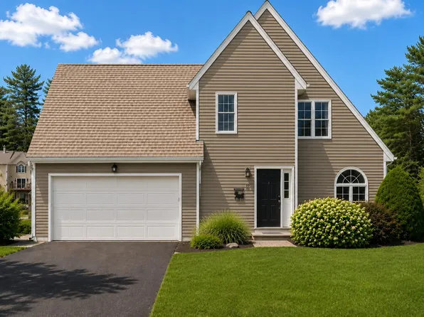 21 Daffodil Court #16, Naples, ME 04055