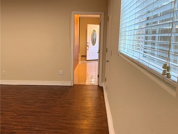 4th image of 20903 Avenue San Luis