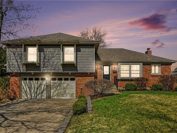7808 W 95th Ter, Overland Park, KS 66212