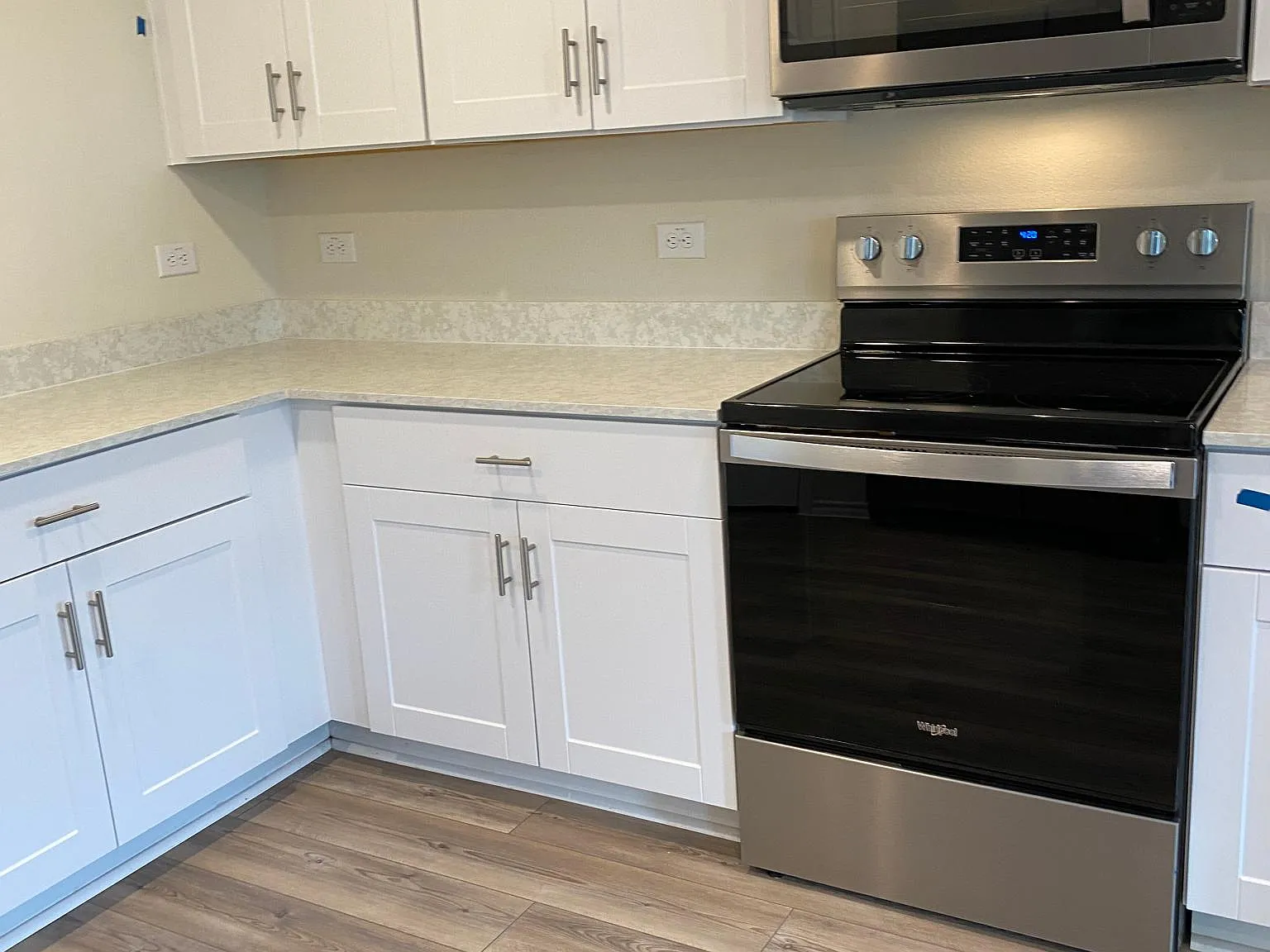 4 bed, 2.5 bath, 1824 sqft, $2,350 — Photo 3