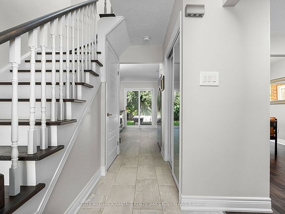 5th image of 38 White Blvd