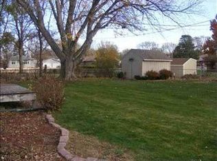 1851 E Linden Ave, Fremont, NE 68025