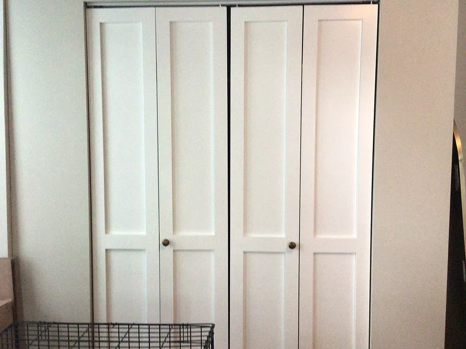 middle room closet