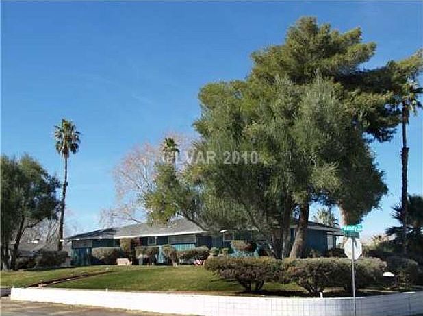 1st image of 4030 Melody Ln