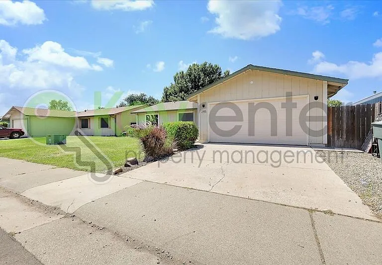 245 Withington Ave — Photo 2