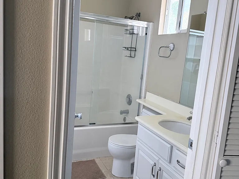 2801 Hazel Pl — Photo 21