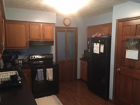 4th image of 4032 Bayberry Dr