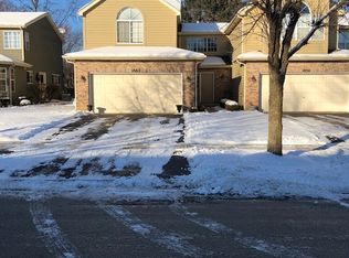 1863 Tamahawk Ln, Naperville, IL 60564