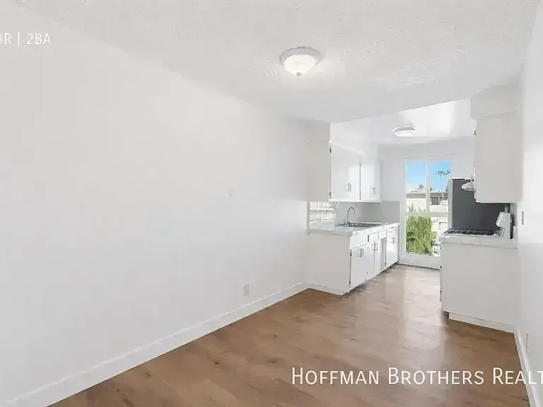 6828 Fulton Ave #6 — Photo 1