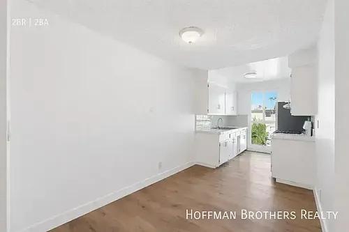 6828 Fulton Ave #6 Photo 1