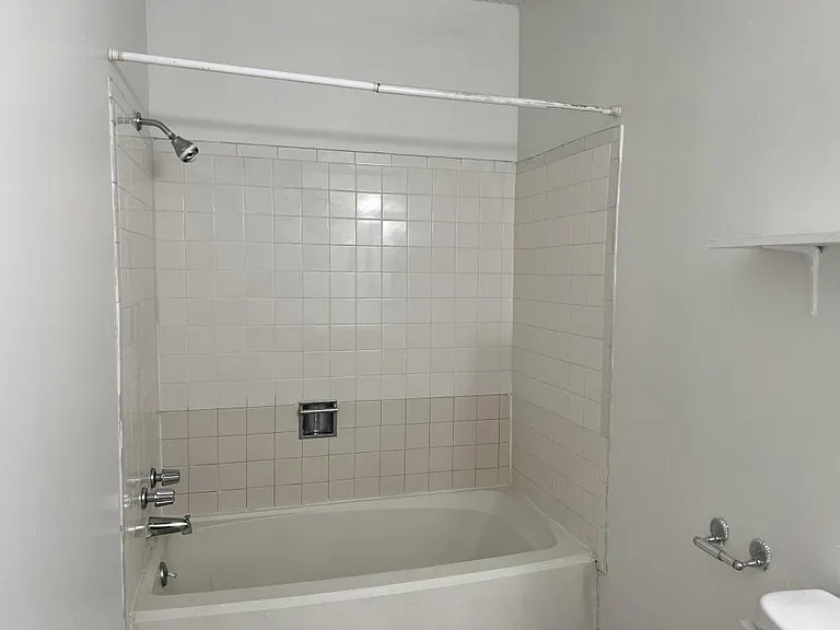 800 New York St — Photo 14