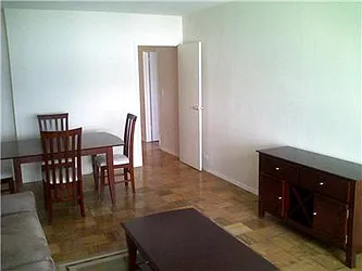 Rented by R New York