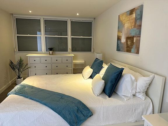 Bedroom Cont'd