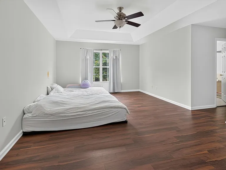 261 Concord Pl — Photo 30