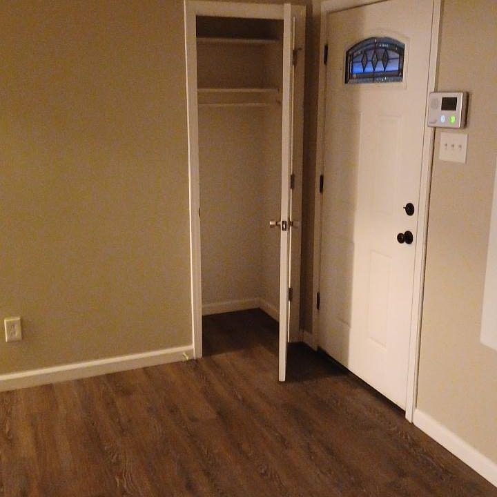 1st image of 8890 Darnell Pl