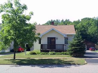 1824 Ridge St, Niagara, WI 54151