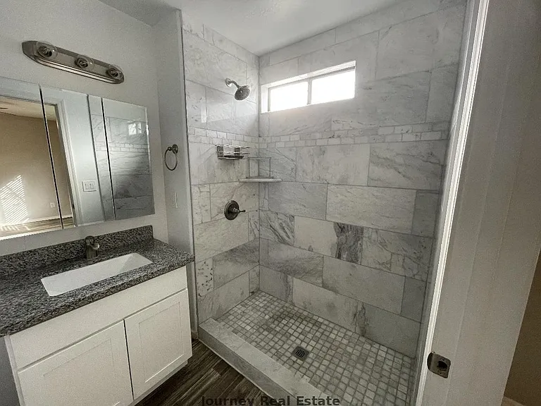 Stetson Condominiums — Photo 21