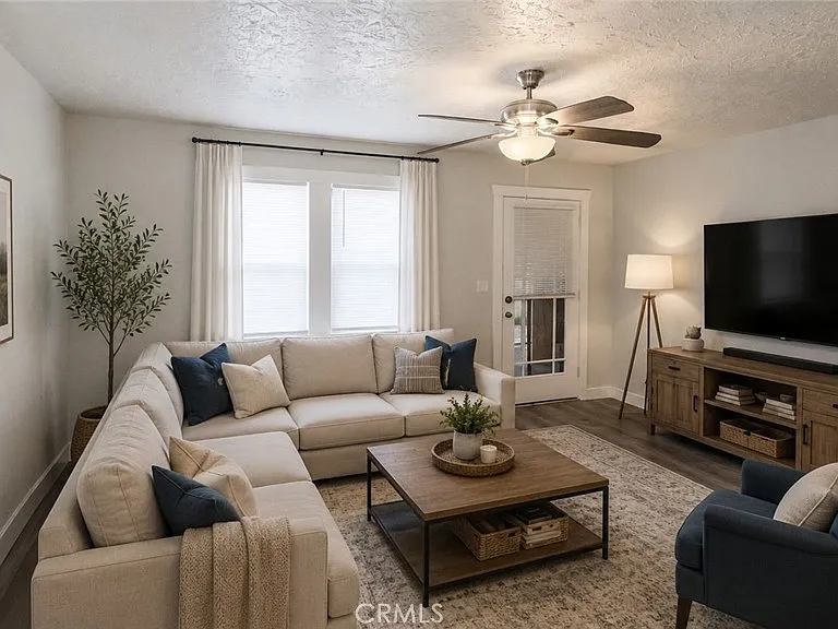 5023 Bakman Ave #2 — Photo 3