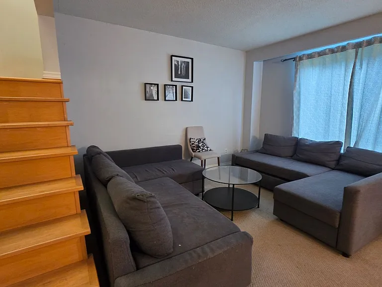 2335 Council Ring Rd — Photo 40