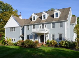 108 Deerfield Ln, Hanover, MA 02339