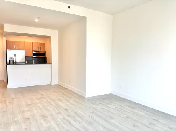 229 West 60th Street image 1 of 12