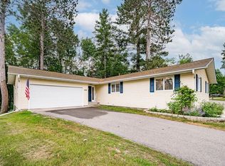 1502 Fraser Dr, Grand Rapids, MN 55744