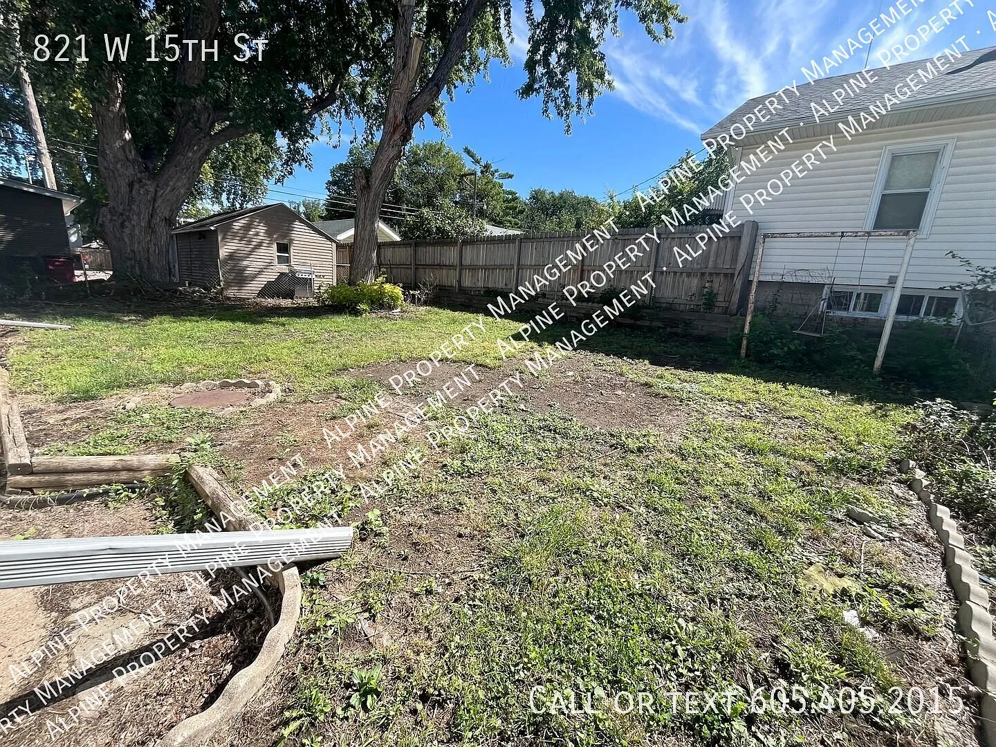 3 Bed 1 Bath Ranch Home with Fenced In Yard! — Photo 3