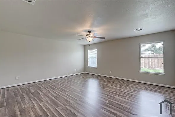 7722 Shavano Ln — Photo 23