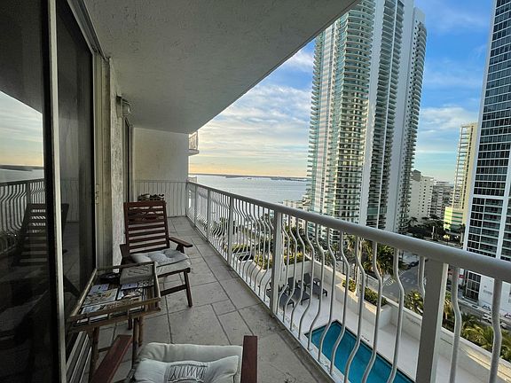 5th image of 1200 Brickell Bay Dr APT 1603