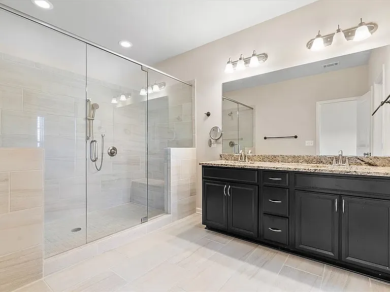 Butler Dr — Photo 17