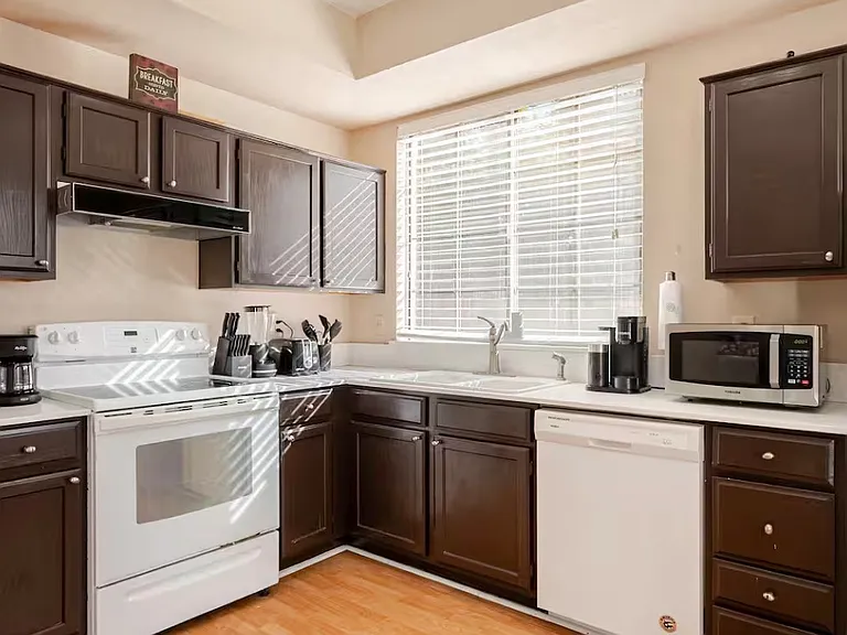 2875 W Highland St #1181 — Photo 9