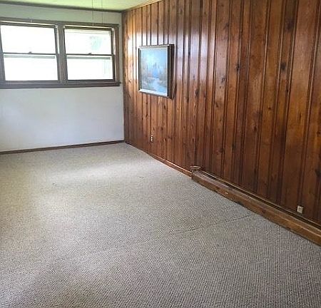 4th image of 915B Lee Ave