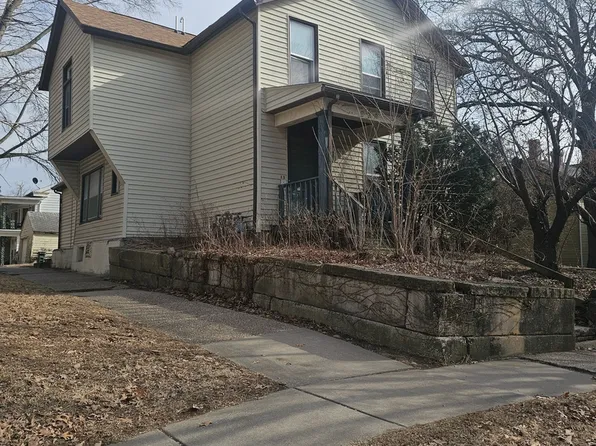 929 Bridge Ave, Davenport, IA 52803