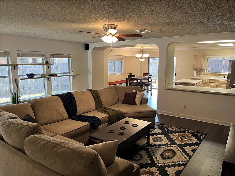 17737 Kessler Dr — Photo 5