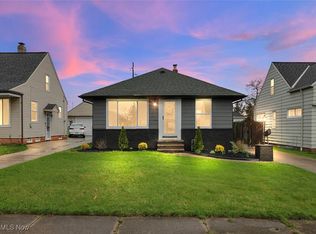 12213 Grannis Rd, Garfield Heights, OH 44125