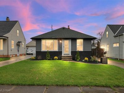 12213 Grannis Rd, Garfield Heights, OH, 44125