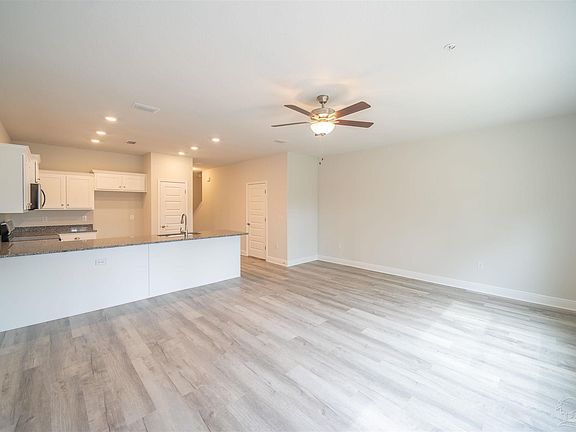 4th image of 6041 Brylex Ln #4B