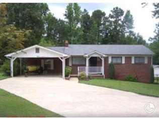 1822 Independence Sq, Iuka, MS 38852