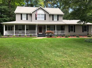 898 Rosewood Blvd, Midland, MI 48640