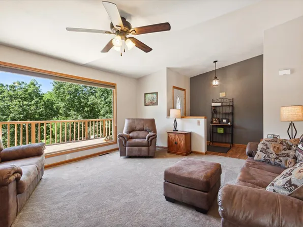 6570 N Oak Ridge Rd, Evansville, WI 53536
