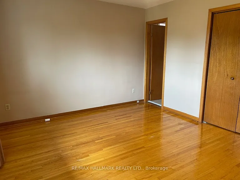 227 Elgin Mills Rd W — Photo 13