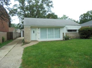 2450 Hawthorne Rd, Homewood, IL 60430