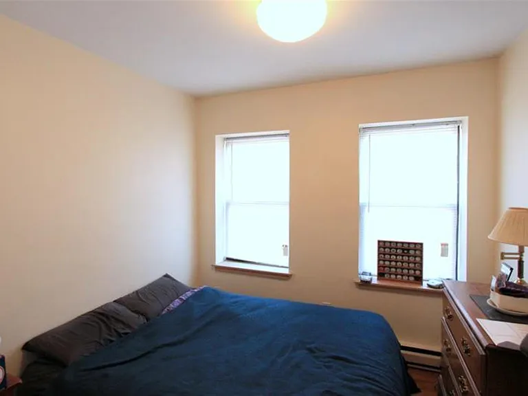 41 Ivaloo St — Photo 9