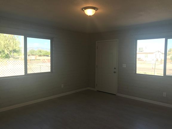 4th image of 5150 S 13th Ave #1