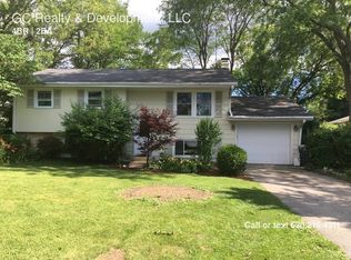 722 Oak St, Geneva, IL 60134