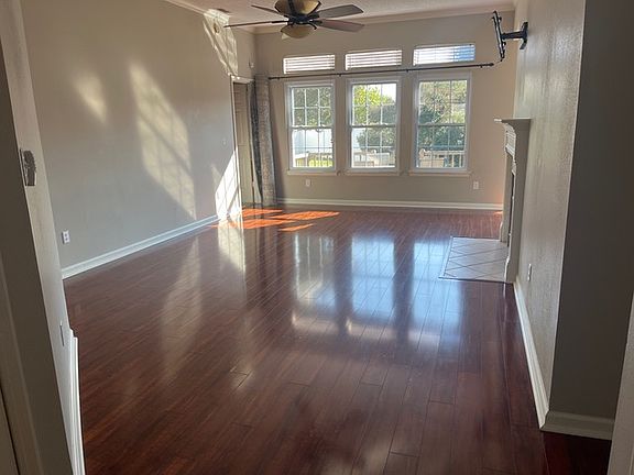 2nd image of 234 River Oaks Dr