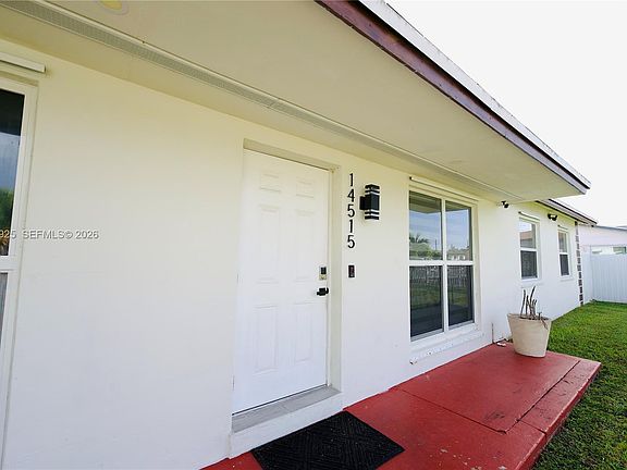 3rd image of 14515 SW 105th Ct