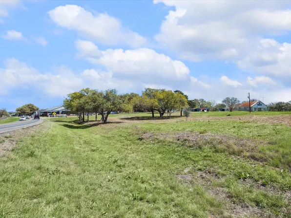 2121 S State Highway 237, Round Top, TX 78954