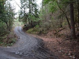 402 Sunny Valley Loop, Wolf Creek, OR 97497