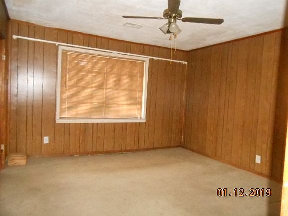 Additional Living Room